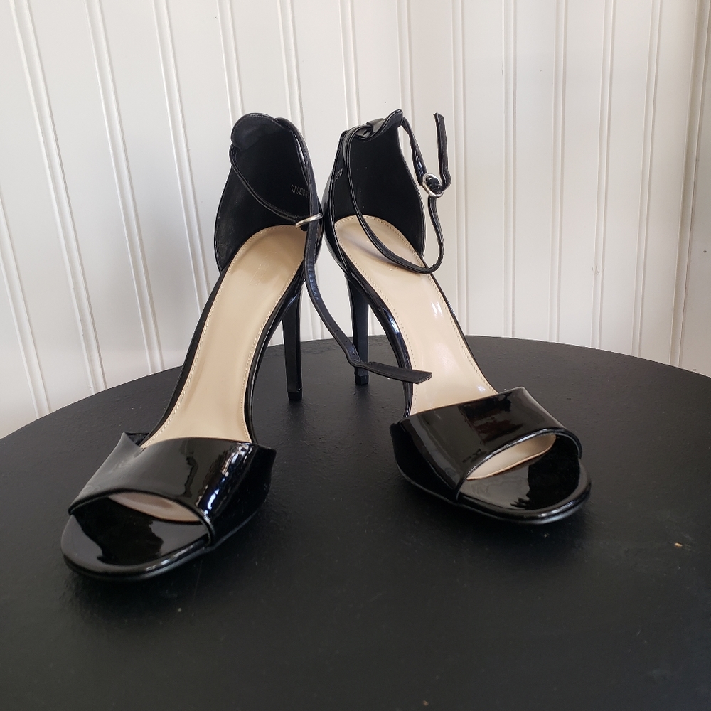 Forever 21 Black Beautiful Women Heels Size 8.5